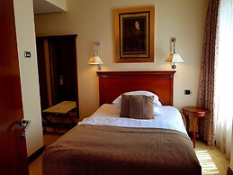 Best Western Premier Hotel Astoria