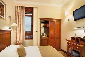 Best Western Premier Hotel Astoria