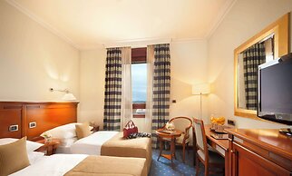 Best Western Premier Hotel Astoria