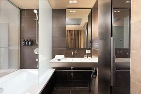 B-Hotel