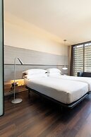 B-Hotel