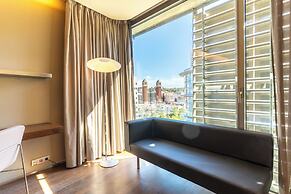 B-Hotel