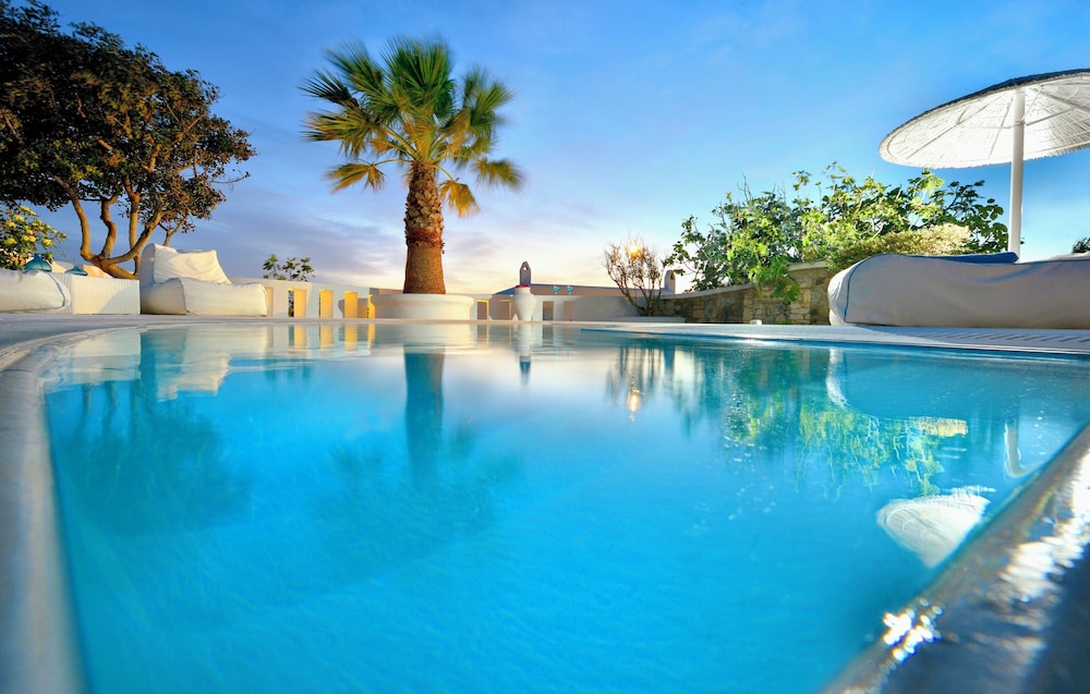 Saint John Hotel Villas & Spa