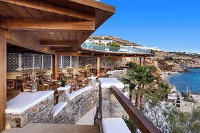 Saint John Hotel Villas & Spa