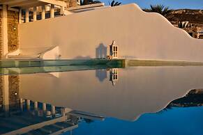 Saint John Hotel Villas & Spa