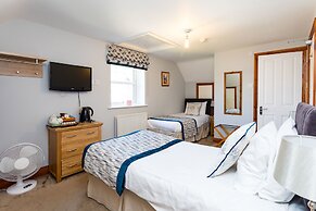 The Lawn Guest House