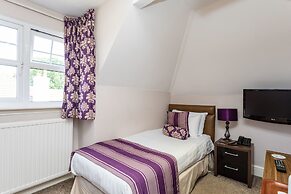 The Lawn Guest House