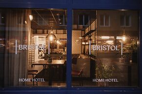 Home Hotel Bristol