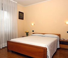 Hotel Serenella