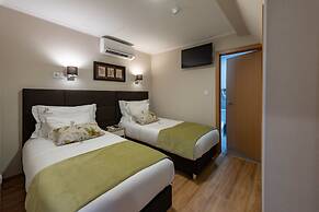 Dinya Lisbon Hotel