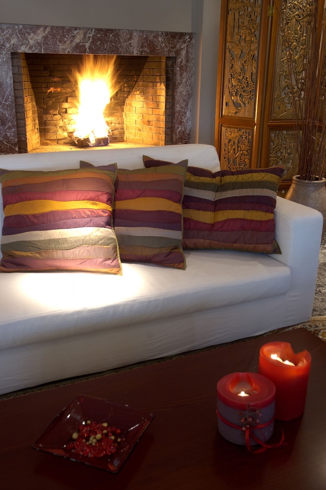 Myrto Hotel