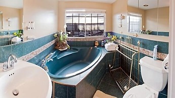 Ocean Breeze B&B