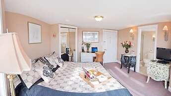 Ocean Breeze B&B