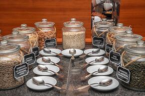 VIP Executive Art's Hotel