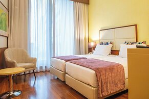VIP Executive Art's Hotel