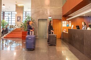 VIP Executive Art's Hotel
