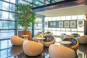 VIP Executive Art's Hotel