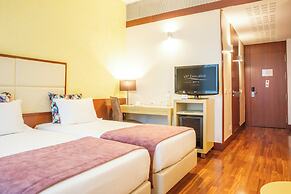 VIP Executive Art's Hotel