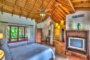 Sea Horse Ranch Luxury Resort