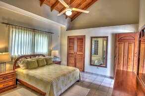 Sea Horse Ranch Luxury Resort