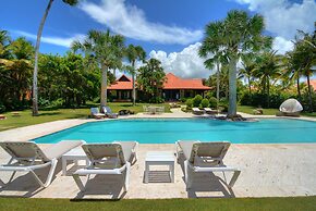 Sea Horse Ranch Luxury Resort