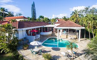 Sea Horse Ranch Luxury Resort