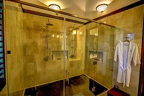 Sea Horse Ranch Luxury Resort