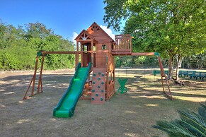 Sea Horse Ranch Luxury Resort