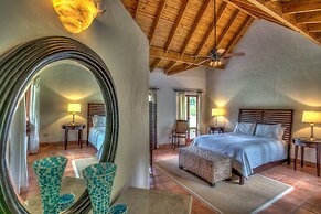 Sea Horse Ranch Luxury Resort