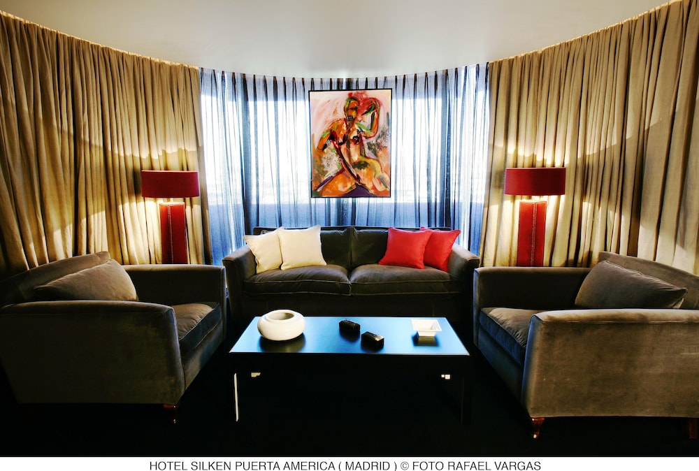 Hotel Puerta América