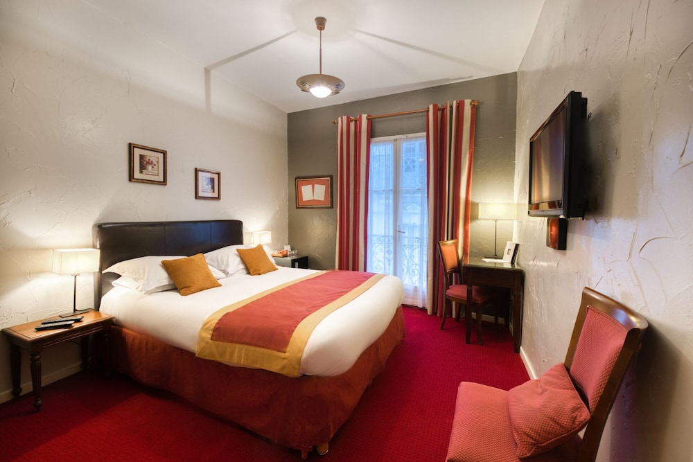 Hotel d'Aragon - Place de la Comédie