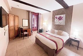 Hotel d'Aragon - Place de la Comédie