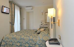 Hotel Santa Lucia