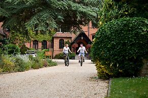 Careys Manor & Senspa