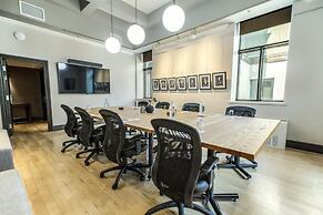 Hotel 71 by Preferred Hotels & Resorts