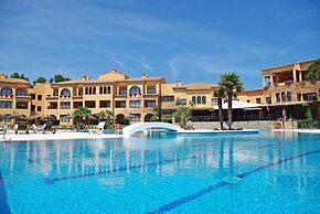 La Costa Golf & Beach Resort