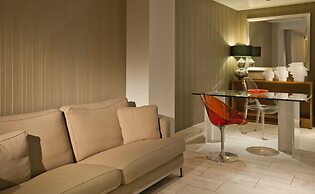 Central Athens Hotel