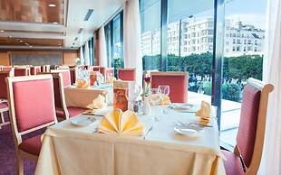 Hotel Africa