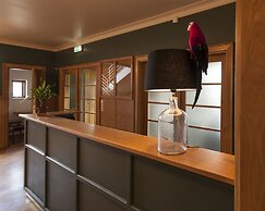 Student hotel & hostel