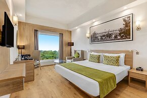 Lemon Tree Premier City Center Gurugram