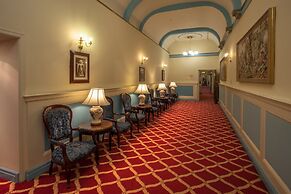 The Metropole Hotel