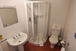 Royal Exeter Hotel