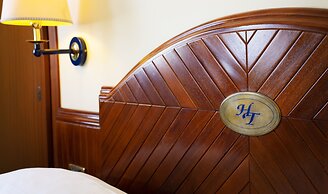 Vintage Hotel Tornese - Business & Events