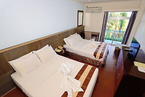 Airai Water Paradise Hotel & Spa
