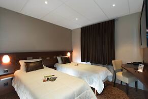 Brit Hotel Tours Sud - Le Cheops