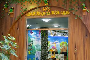 Leonardo Laura Beach & Splash Resort