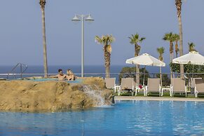 Leonardo Laura Beach & Splash Resort