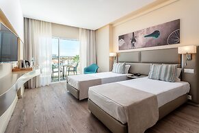 AP Maria Nova Lounge - Adults Friendly