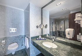 Porto Bello Hotel Resort & Spa