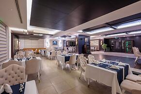 Porto Bello Hotel Resort & Spa